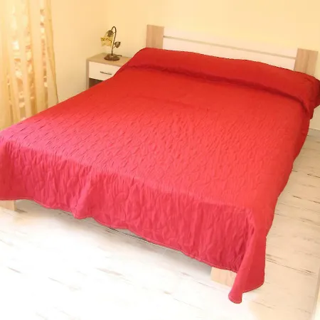 A Due Passi Dal Mare 3* Longobardi